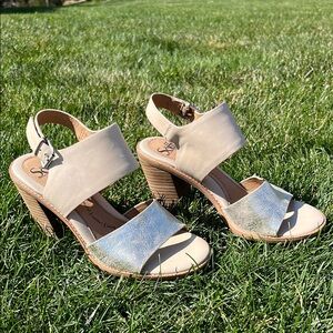 Sold: Sofft Cream / Metallic Heeled Sandals, sz 7.5, EUC